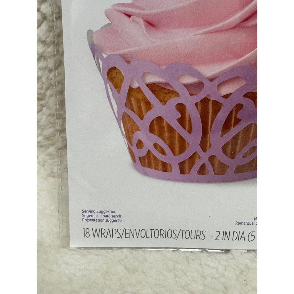 Wilton Cupcake Wraps‎ Lavender Swirl Laser Cut Decorative Collars 18 Count